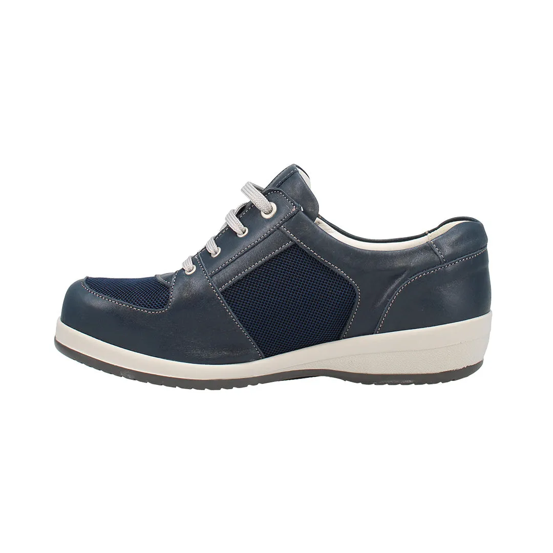 Betty Extra Wide Women's Leather Zip Walking Shoe