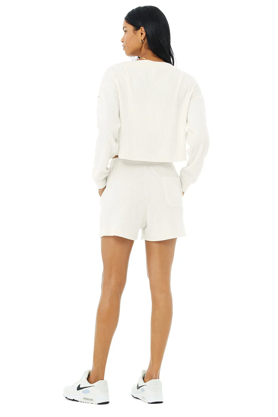 Muse V-Neck Pullover & Muse Short Set