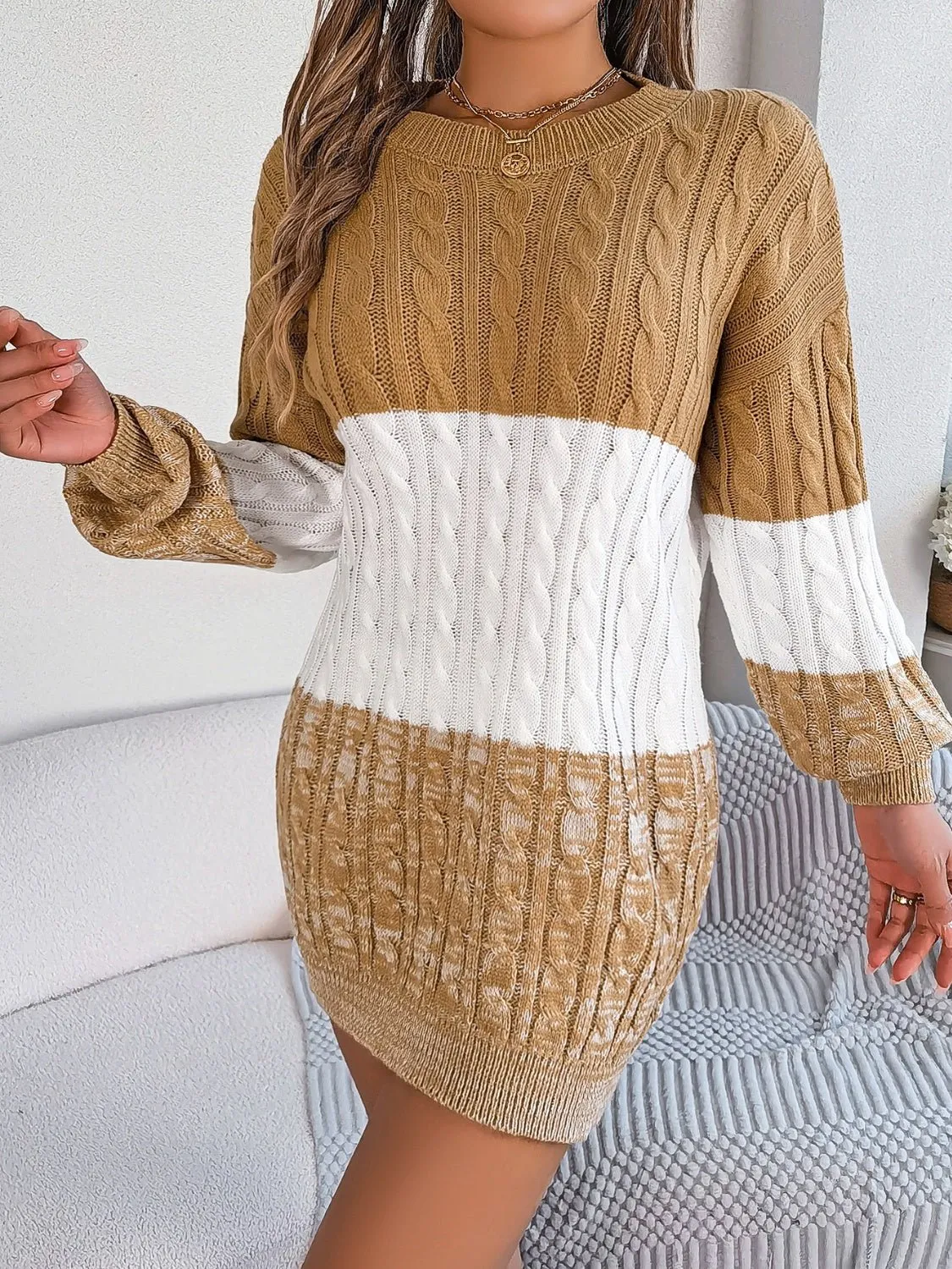 Round Neck Color Block Sweater Dress