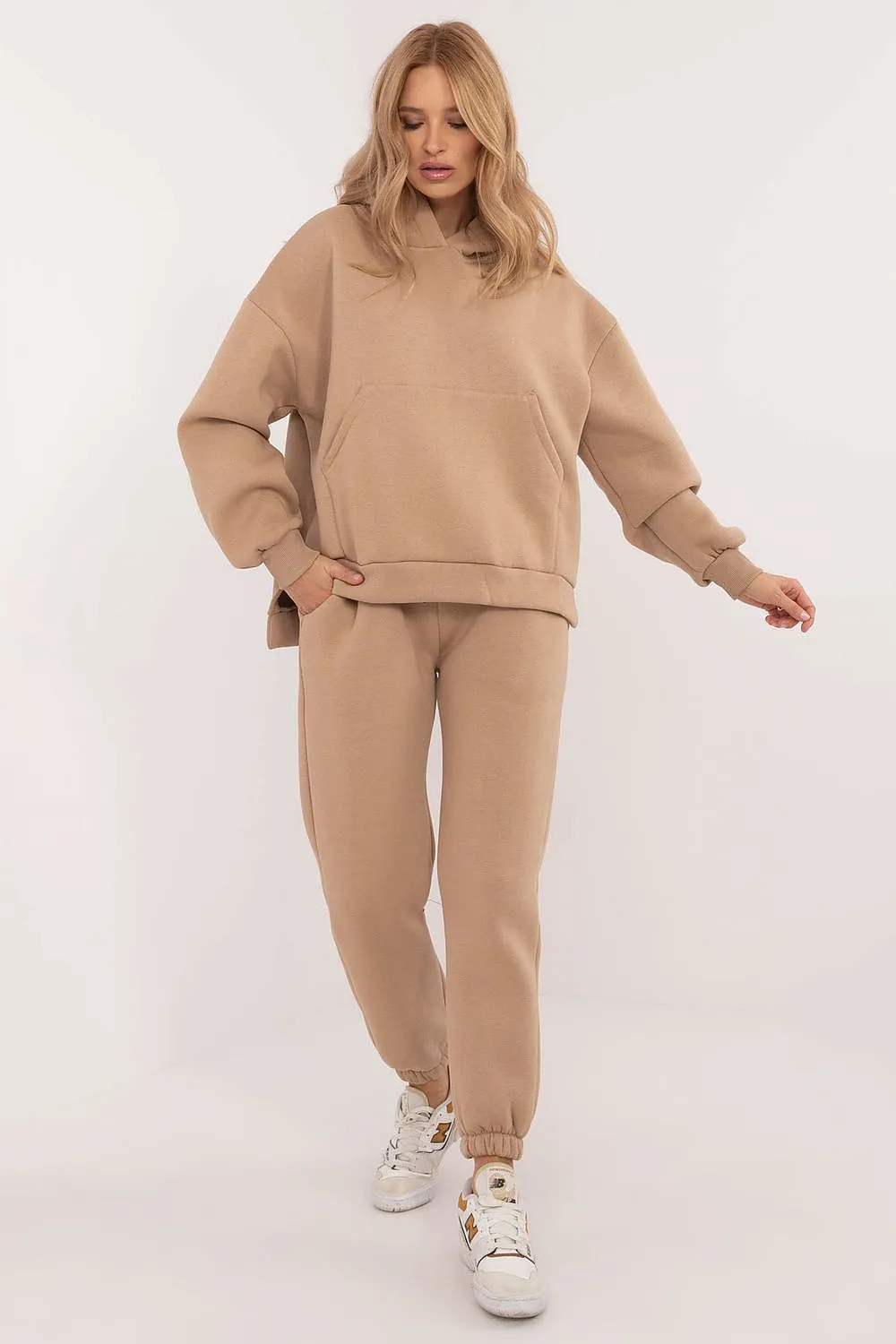 TEEK - Hooded Lounge Sweatsuit